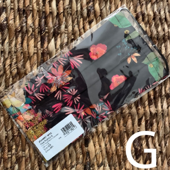 BUNDLE AND SAVE 💗 - Picture 8 of 10